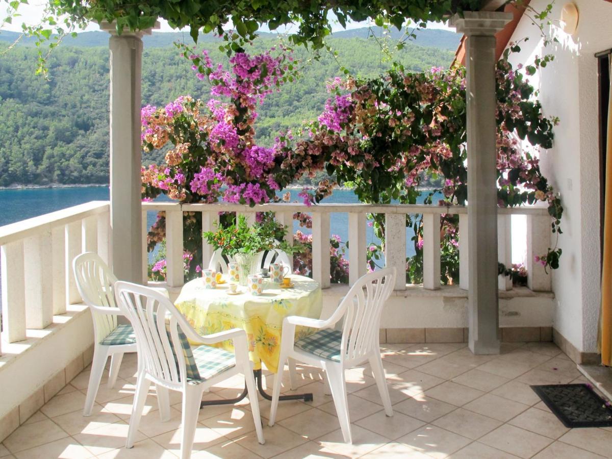 Violetta - Lbn200 By Interhome